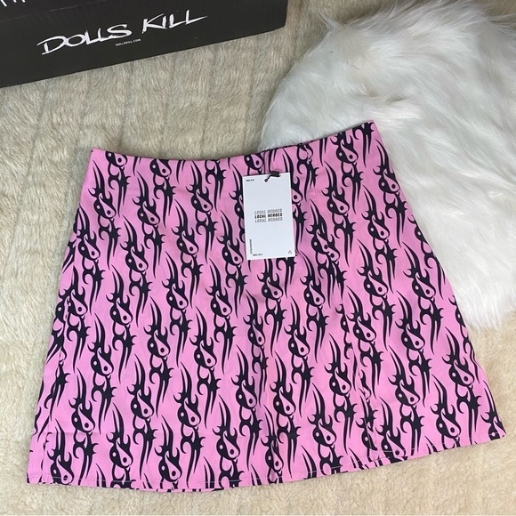 𝅺DOLLS Kill x Local Hero Tribal Love Pink Mini Skirt - Picture 4 of 8